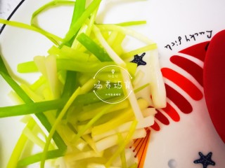 茄汁香辣板鸭（潮汕炒鸭脯） 